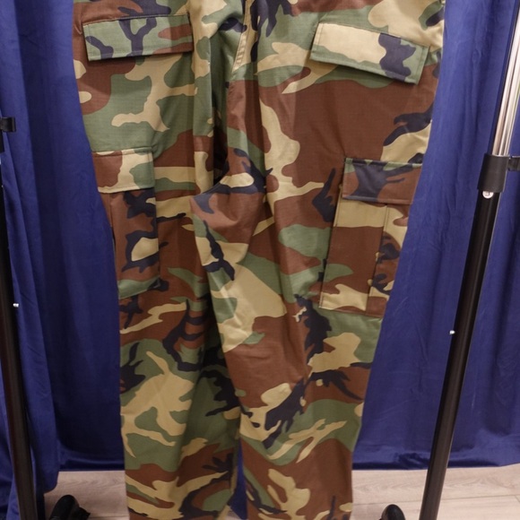 Propper Men's Camouflage Cargo Pants - Picture 4 of 4
